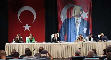 Konak Belediye Meclisi mayıs ayının ilk toplantısını gerçekleştirdi