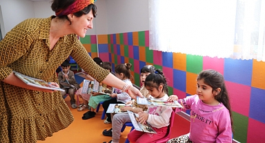 Konak’ta ‘Okuyan Bir Gelecek’ inşa ediliyor