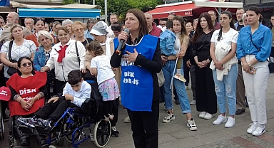 Maaş krizi Foça'ya sıçradı..