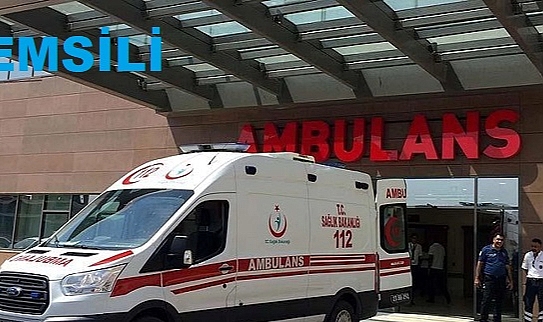 Midibüsle çarpışan motosikletin sürücüsü hayatını kaybetti