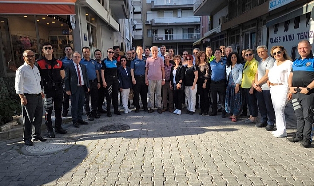Muhtarlar huzurun devamı için Karşıyaka Emniyeti ile buluştu