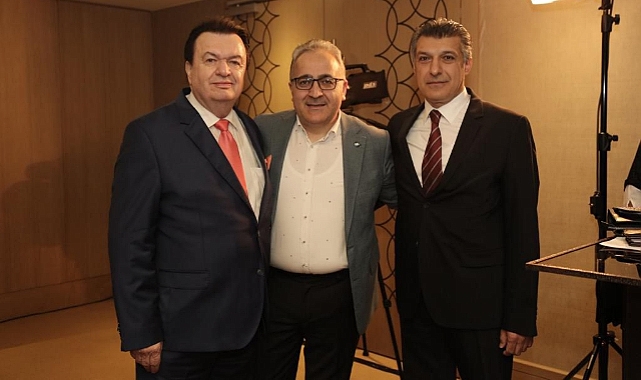 Özcan Şimşek, Ferhat Bozçelik'le Bir Araya Geldi.