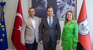 Yücel’den Başkan Mutlu’ya tebrik ziyareti