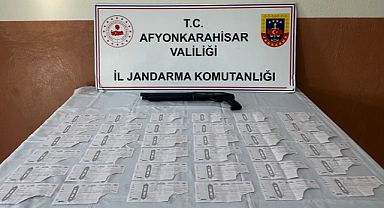 Afyonkarahisar'da tefecilik yaptığı iddiasıyla 2 kişi yakalandı