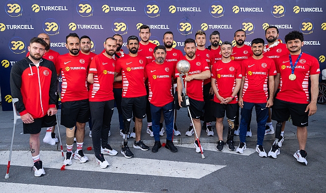 Ampute Milli Futbol Takımı'na 3 milyon lira ödül