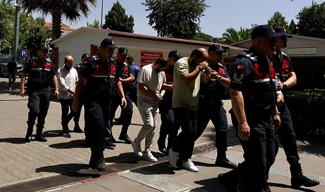 Aydın'da tefecilik yaptığı öne sürülen 3 şüpheli tutuklandı