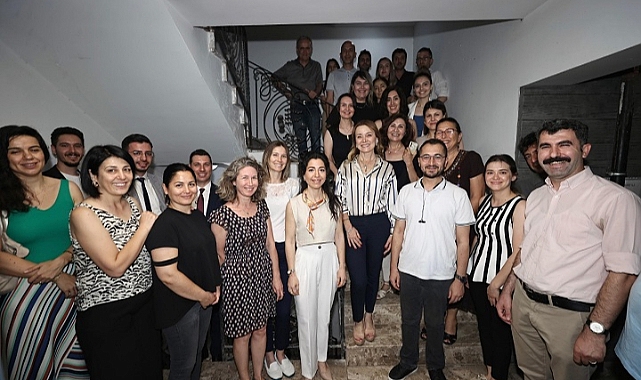 Başkan Mutlu belediye çalışanlarıyla bayramlaştı