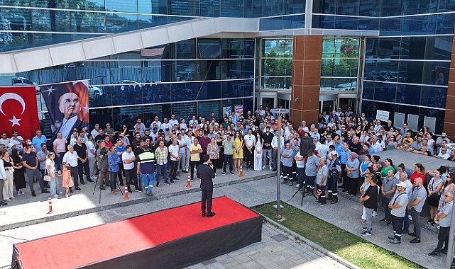 Başkan Önal, personeliyle bayramlaştı