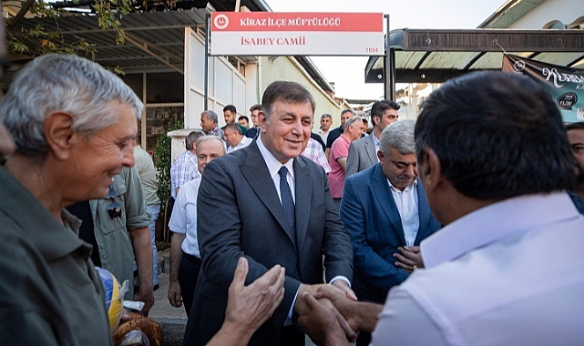 Başkan Tugay Kurban Bayramı'nda buluştu