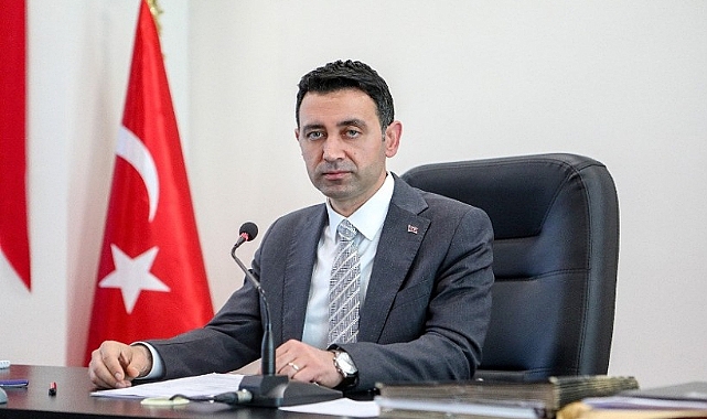 Bayraklı'da gündem işçi krizi ve maaşlar