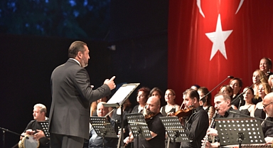 Bornova’da coşku dolu Türk Sanat Müziği Konseri