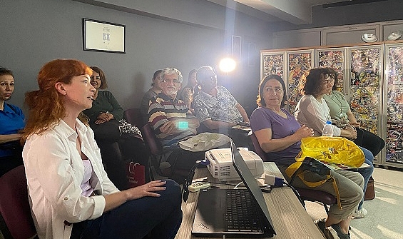 Bornova’da sinema tutkunlarına bahar gösterimi