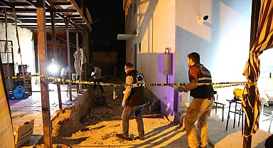 Denizli'de bir kişi eski eşini ve arkadaşını tüfekle öldürdü
