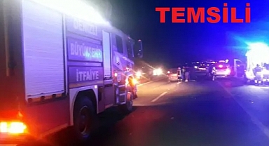 Denizli'deki iki otomobilin çarpıştığı kazada yaralanan kişi öldü