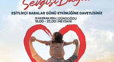 Eşitlikçi Babalar sahnede