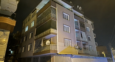 İzmir'de bir kişi eşini boğarak öldürdü