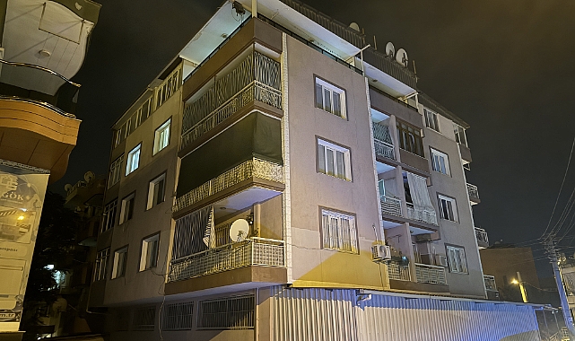 İzmir'de bir kişi eşini boğarak öldürdü