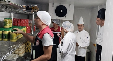 İzmir'de otellerde gıda denetimleri yoğunlaştırıldı