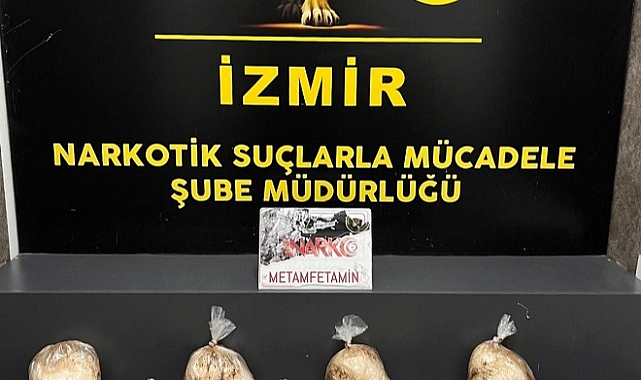 İzmir'de otomobilinde 8 kilogram uyuşturucu bulundu tutuklandı
