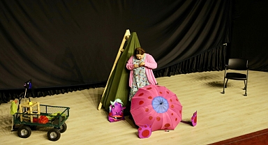 İzmir Şehir Tiyatroları Bandırma’da sahne aldı