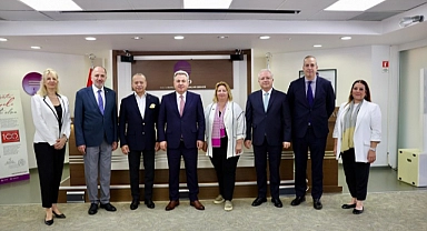İzmir Valisi Elban’dan ESİAD’a ziyaret