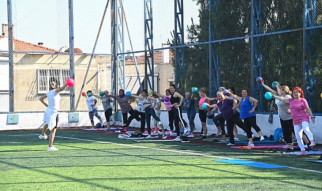 Karabağlar'da gün, sabah sporuyla başlıyor