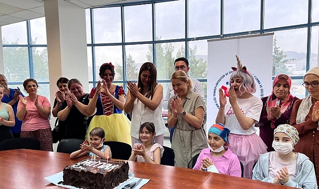 Kitvak’tan Çocuklara Bayram Kutlaması