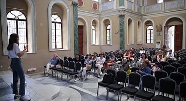 Konak’ta tarihe yolculuk devam ediyor