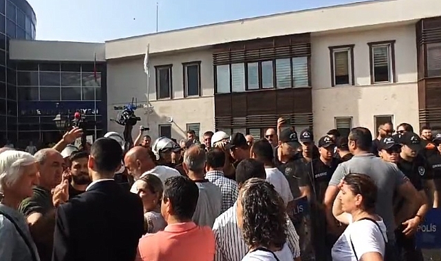 Menemen’de meclis öncesi arbede