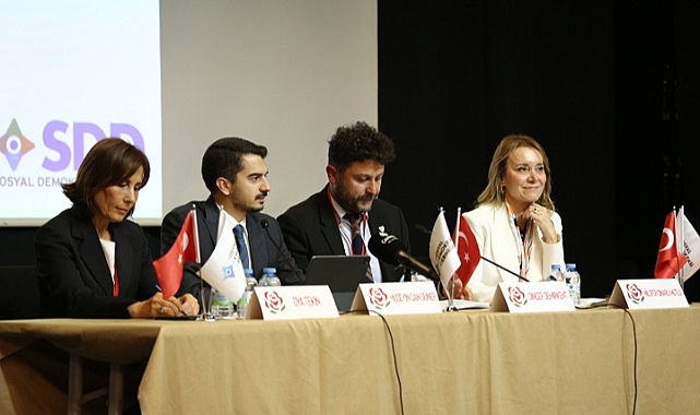 Mutlu, Sosyal Demokrasi Derneği’nin panelinde konuştu