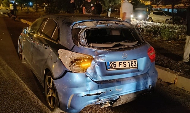 Otomobile çarpan motosikletin sürücüsü öldü