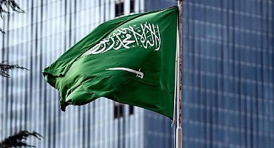 Suudi Arabistan Türk Vatanadaşlarından Vize İstiyor Mu?