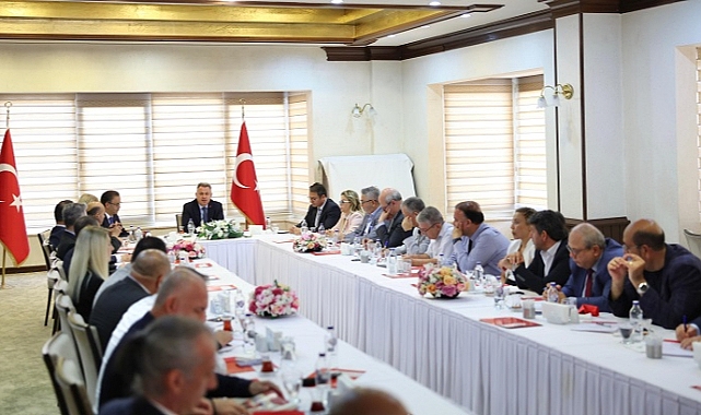 Yeni müfredat ve eğitim yatırımları ele alındı