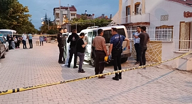 Afyonkarahisar'da bir kişi aracında ölü bulundu