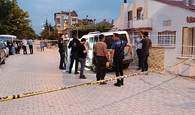Afyonkarahisar'da bir kişi aracında ölü bulundu