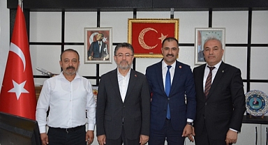 Bakan İbrahim Yumaklı, Demirci Belediyesi'ni ziyaret etti