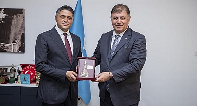 Başkan Tugay Aliağa’da koordinasyon toplantısı yaptı