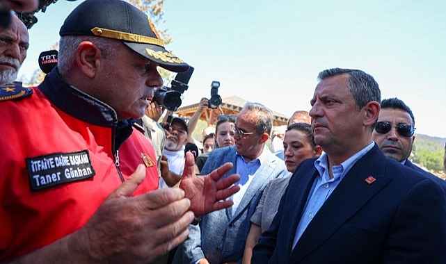 CHP Genel Başkanı Özel, İzmir'de