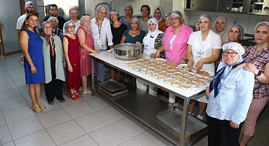 Çiğlili Kadınlar Aşure Atölyesinde Buluştu