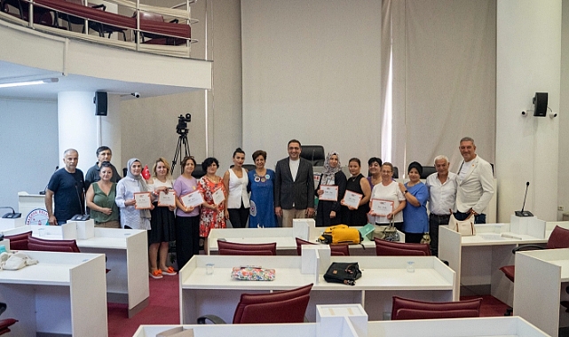 Güçlü kadınlar sertifikalarını aldı