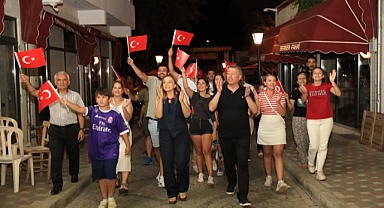 Güzelbahçe’de Milli Coşku