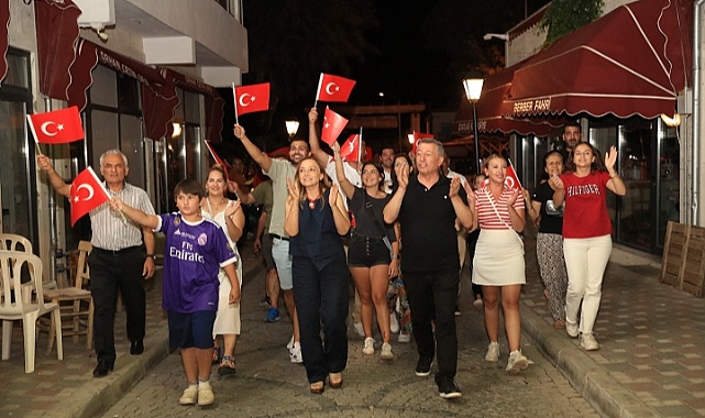 Güzelbahçe’de Milli Coşku