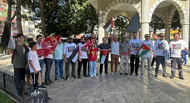 İsrail vahşetine dikkat çekmek için yürüyüşe geçtiler