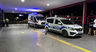 İzmir'de sokakta silahlı saldırıya uğrayan kişi ağır yaralandı