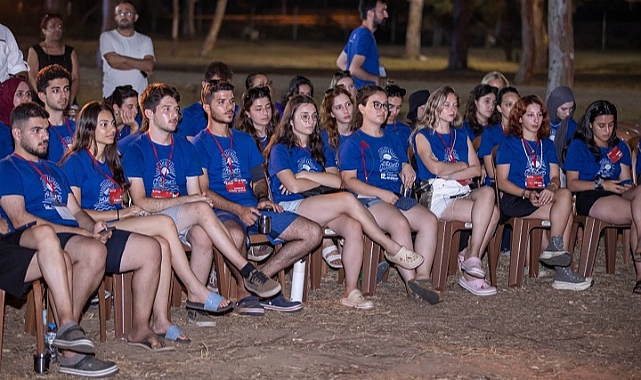 “Kahraman olmayı denemenizi istiyorum”