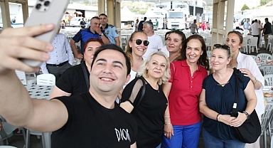 Karşıyaka’da toplu iş sözleşmesine imzalar atıldı