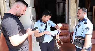 Konak zabıtasından İkiçeşmelik’te sıkı denetim