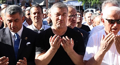 Küçükkaya'nın annesinin cenazesi Kütahya'da defnedildi