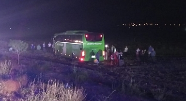 Otobüsle otomobilin çarpıştığı kazada 1 kişi öldü,