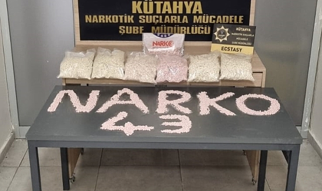 Otomobilde 35 bin uyuşturucu hap ele geçirildi